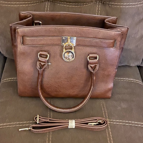 NEW!!! Michael Kors Hamilton Bag - Picture 3 of 10